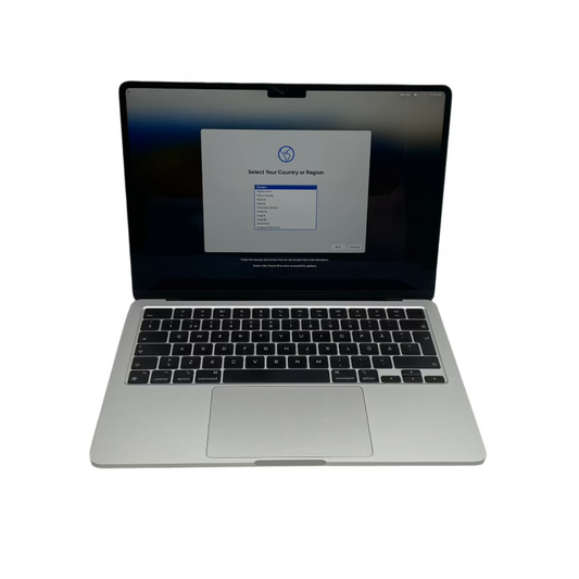 Begagnad MacBook Air 13" 2022 - M2 - 16GB - 256GB - Silver