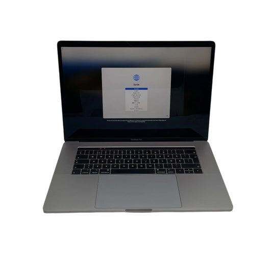 Begagnad MacBook Pro 15" 2018 - i9 - Rymdgrå