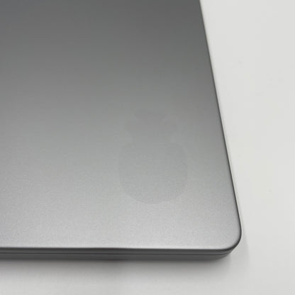 Begagnad MacBook Pro 16" 2021 - M1 Pro - Rymdgrå