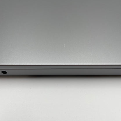 Begagnad MacBook Pro 16" 2021 - M1 Pro - Rymdgrå