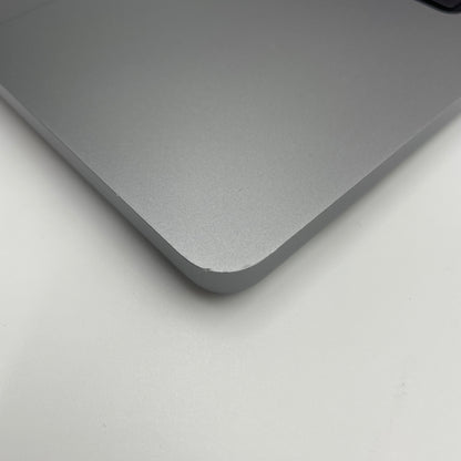 Begagnad MacBook Pro 14" 2021 - M1 Pro - Rymdgrå