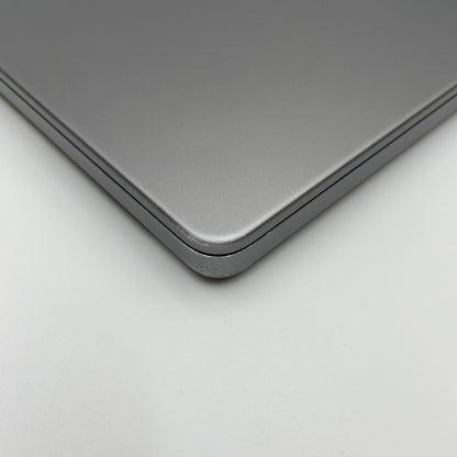 Begagnad MacBook Pro 14" 2021 - M1 Pro - 32GB - 1TB - Rymdgrå