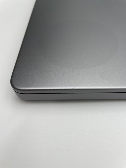 Begagnad MacBook Pro 14" 2021 - M1 Pro - Rymdgrå