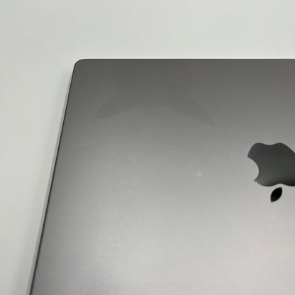 Begagnad MacBook Pro 14" 2021 - M1 Pro - 32GB - 1TB - Rymdgrå