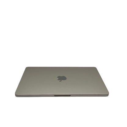 Begagnad MacBook Air 13" M2 2022 - 8GB - 512GB - Stjärnglans