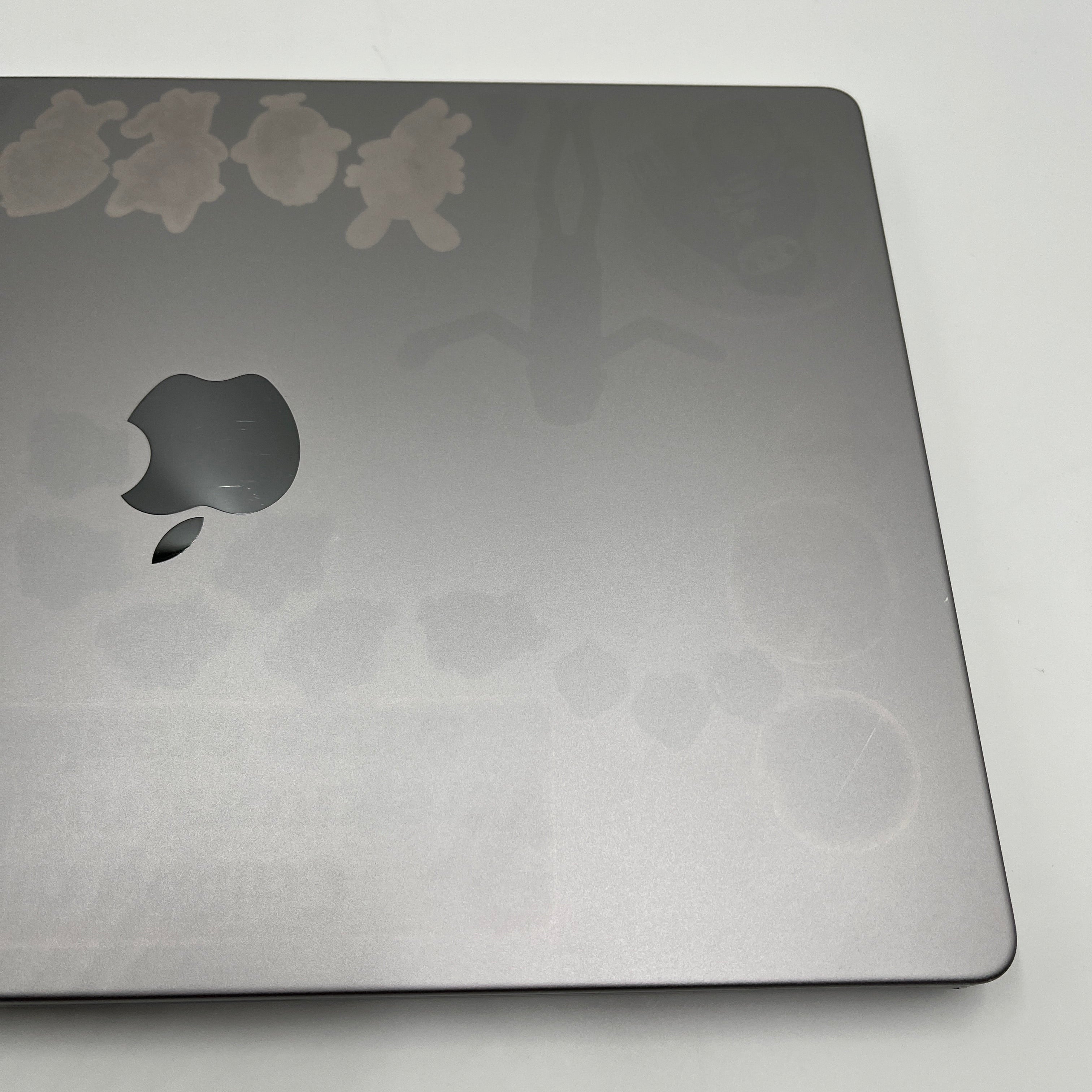 Begagnad MacBook Pro 14" 2023 - M2 Pro - 32GB - 1TB - Rymdgrå