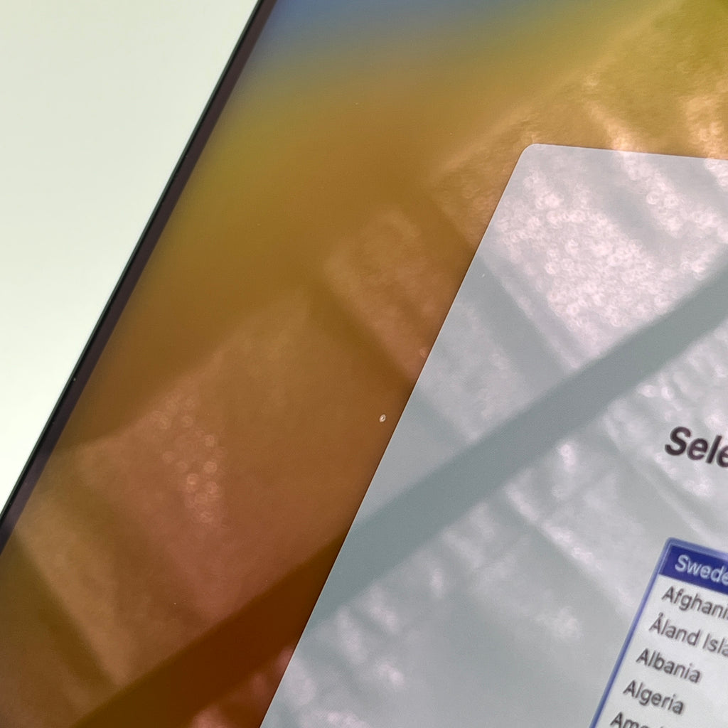 Begagnad MacBook Pro 14" 2023 - M2 Pro - 32GB - 1TB - Rymdgrå