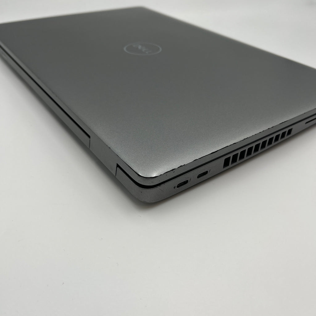 Begagnad Dell Precision 3570 15.6" - Core i7 1265U - 32GB 512GB - Quadro T550