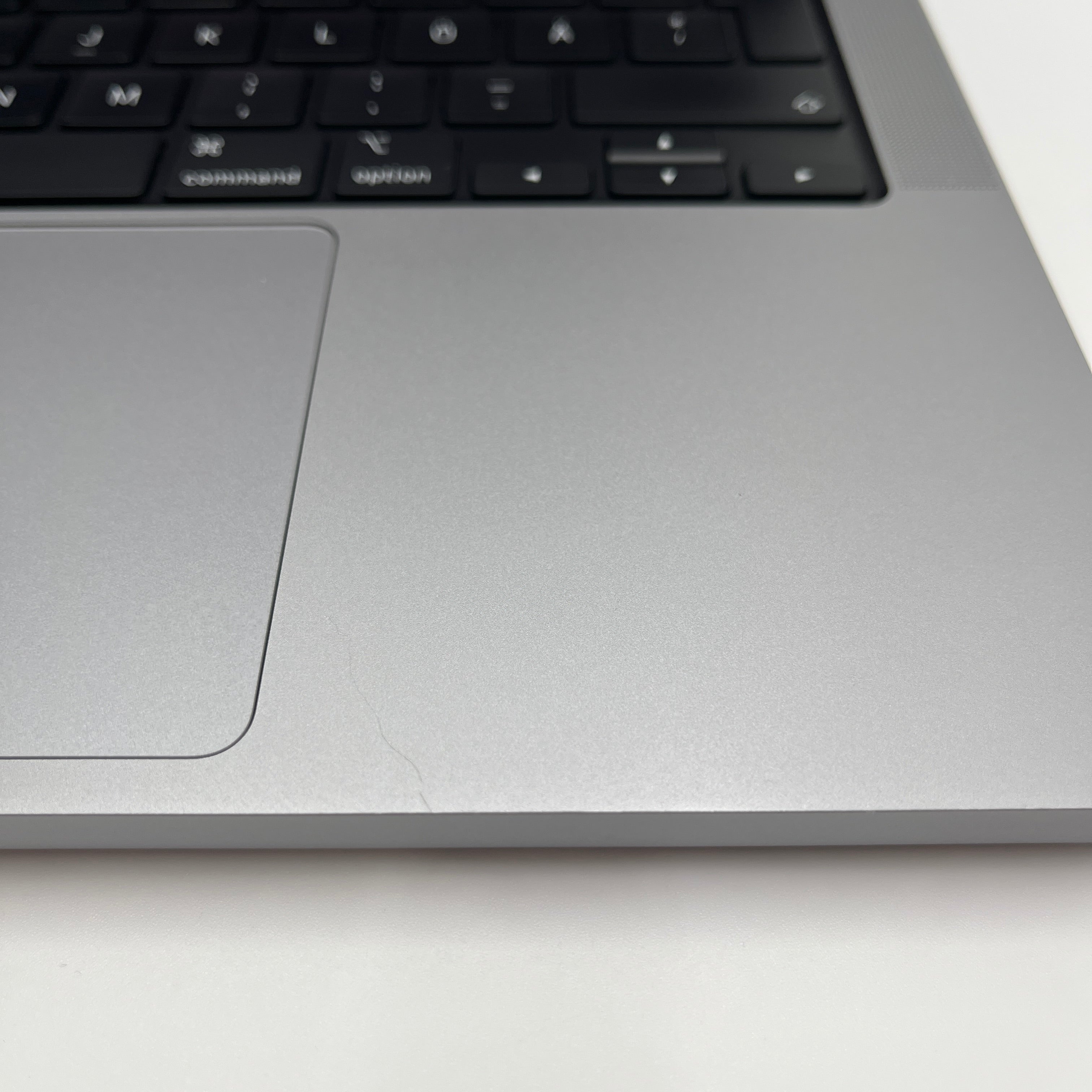 Begagnad MacBook Pro 14" M2 2023 - 16GB - 512GB - Rymdgrå
