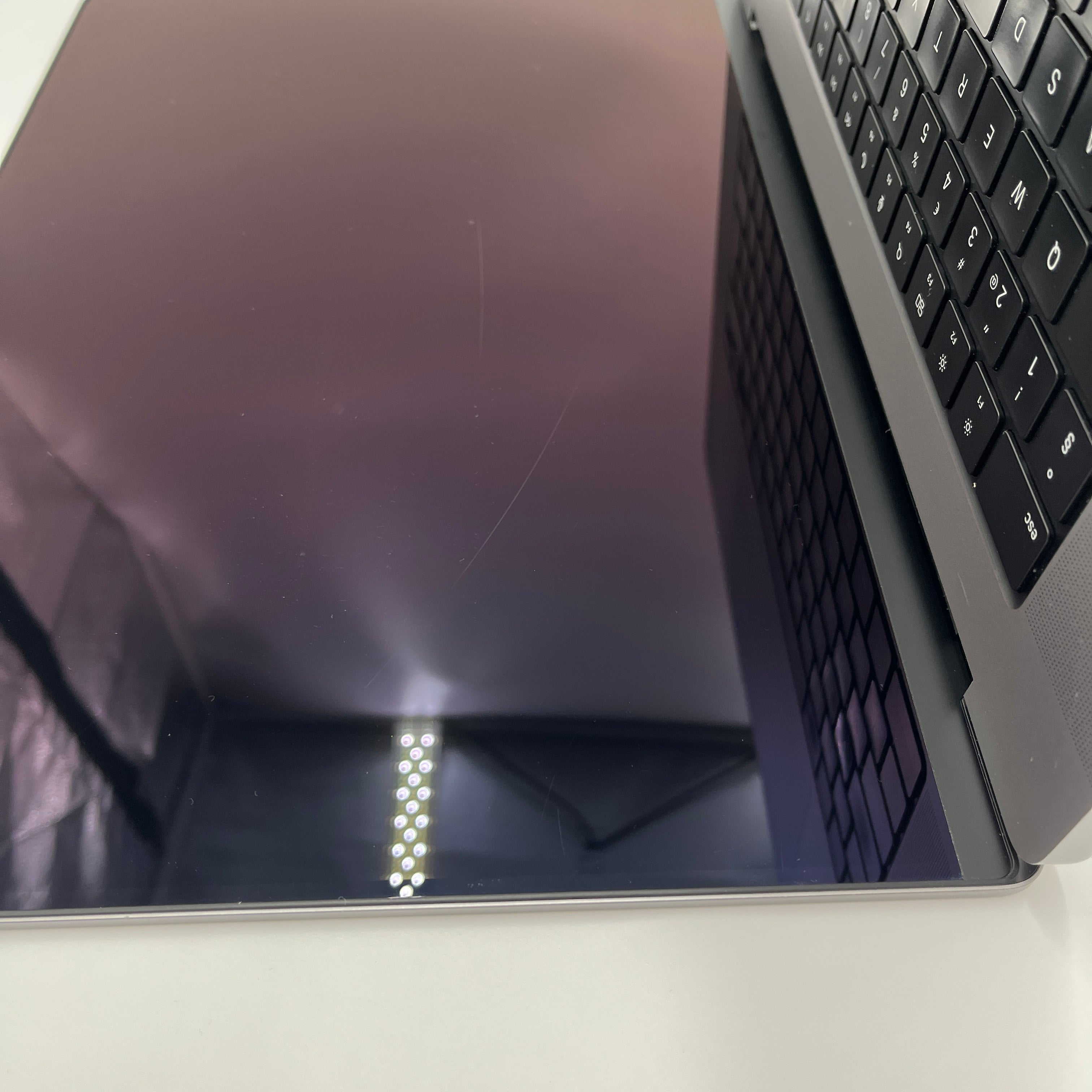 Begagnad MacBook Pro 16" M2 2023 - 16GB - 512GB - Rymdgrå