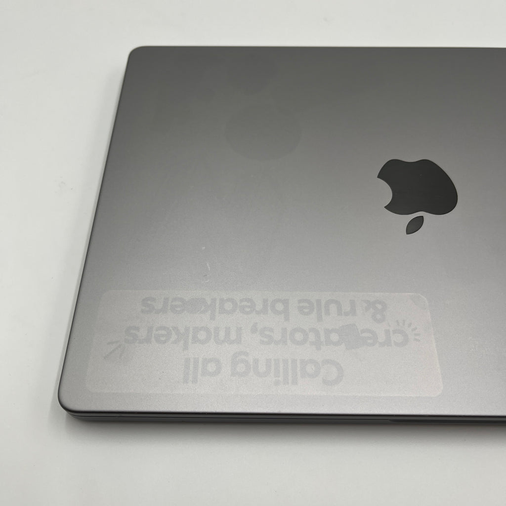 Begagnad MacBook Pro 14" M1 Pro 2021 - 32GB - 1TB - Rymdgrå