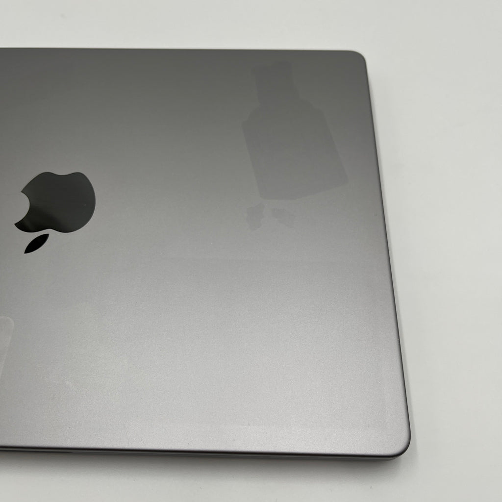 Begagnad MacBook Pro 14" M1 Pro 2021 - 32GB - 1TB - Rymdgrå