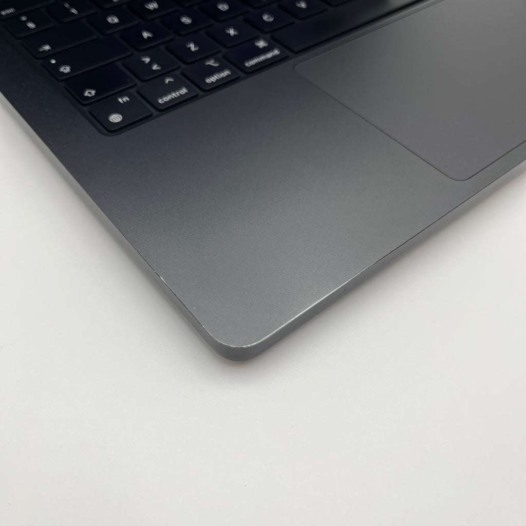 Begagnad MacBook Pro 14" M3 Pro - 18GB - 512GB - Rymdsvart