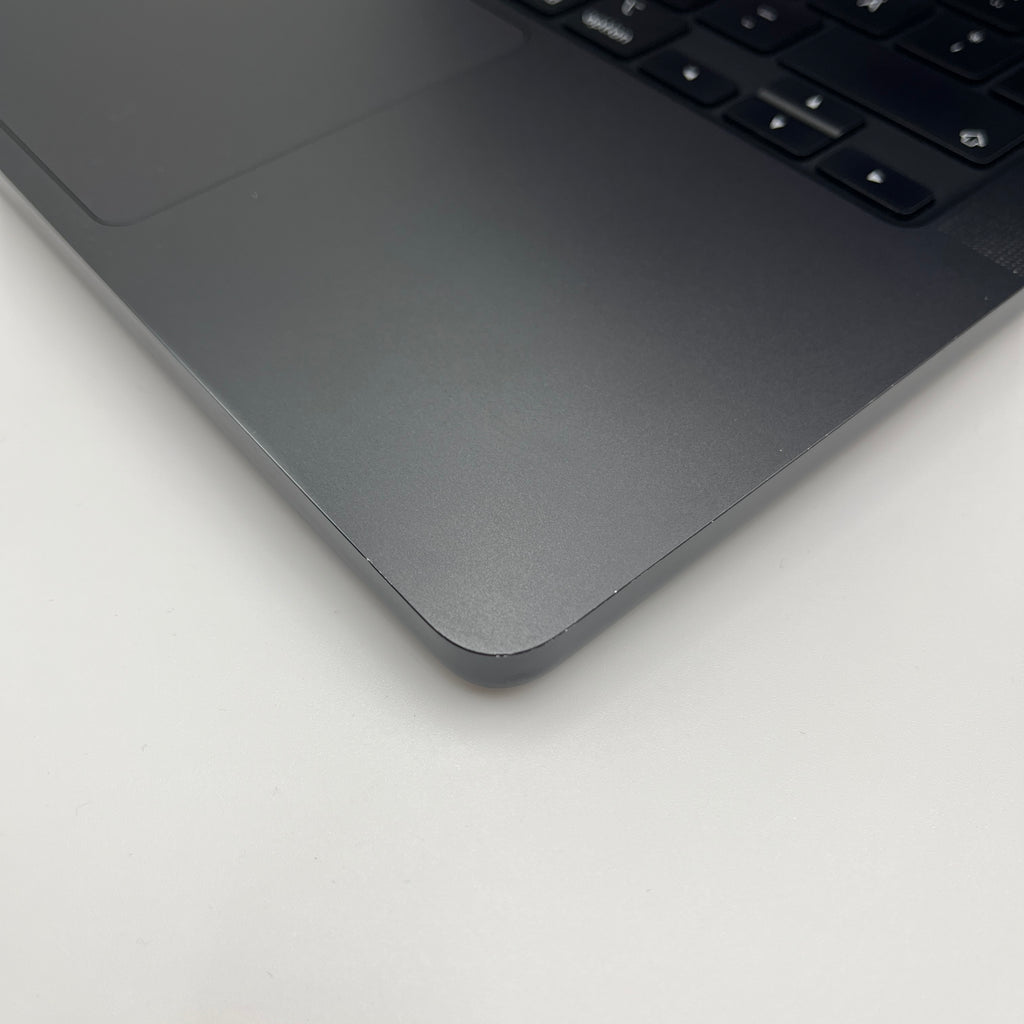 Begagnad MacBook Pro 14" M3 Pro - 18GB - 512GB - Rymdsvart