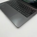 Begagnad MacBook Pro 2023 - M3 - 36GB - 1TB - Rymdsvart