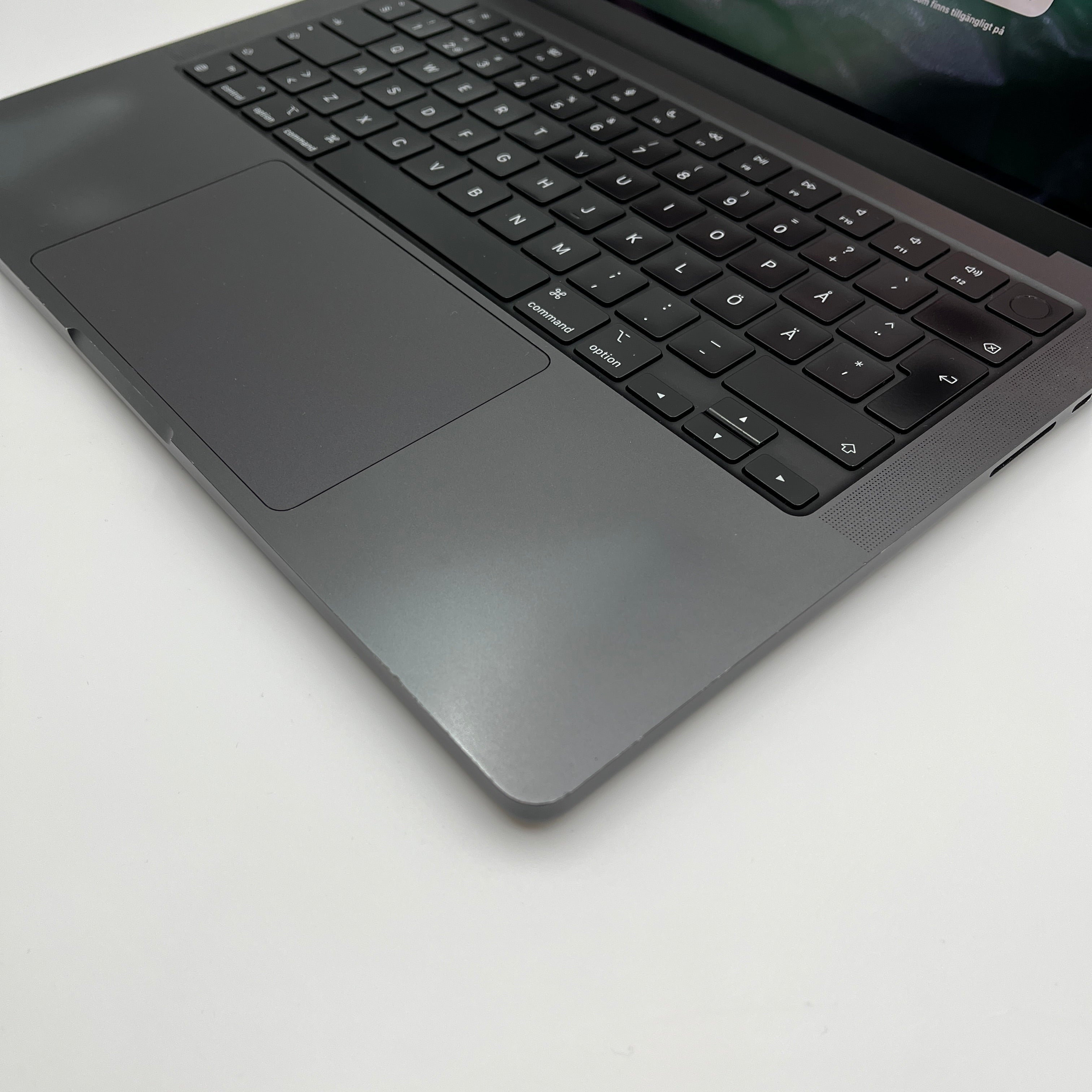 Begagnad MacBook Pro 2023 - M3 - 36GB - 1TB - Rymdsvart