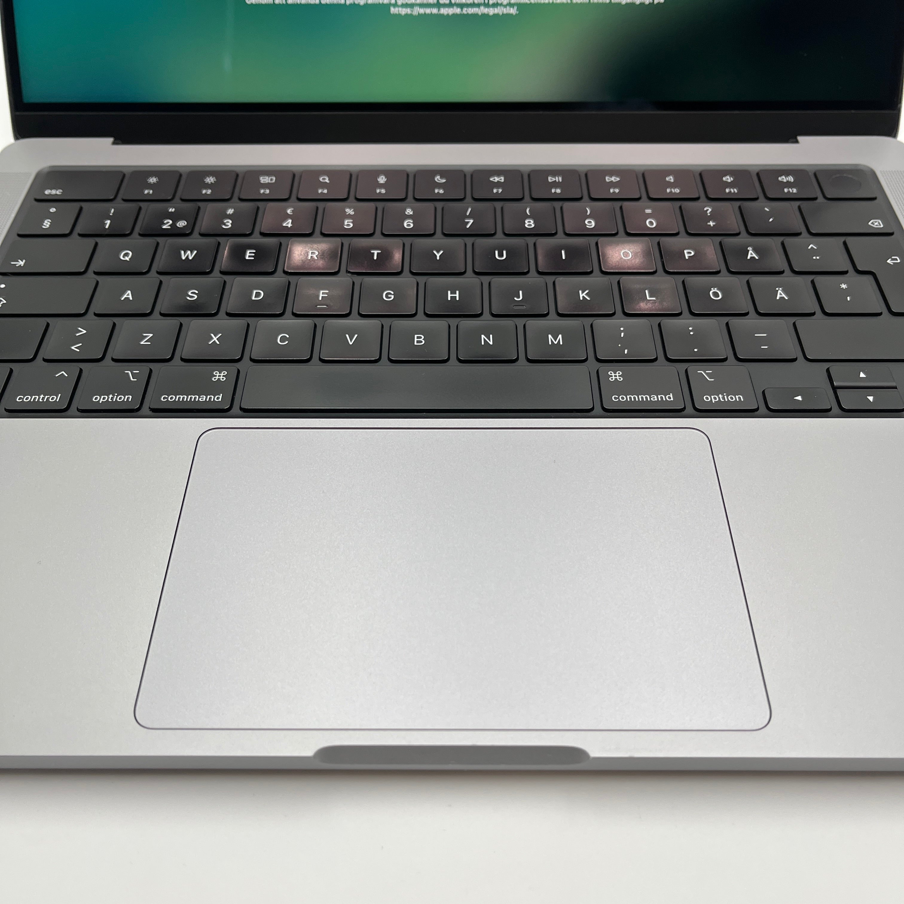 Begagnad MacBook Pro 14" 2023 - M3 - 8GB - 512GB - Rymdgrå