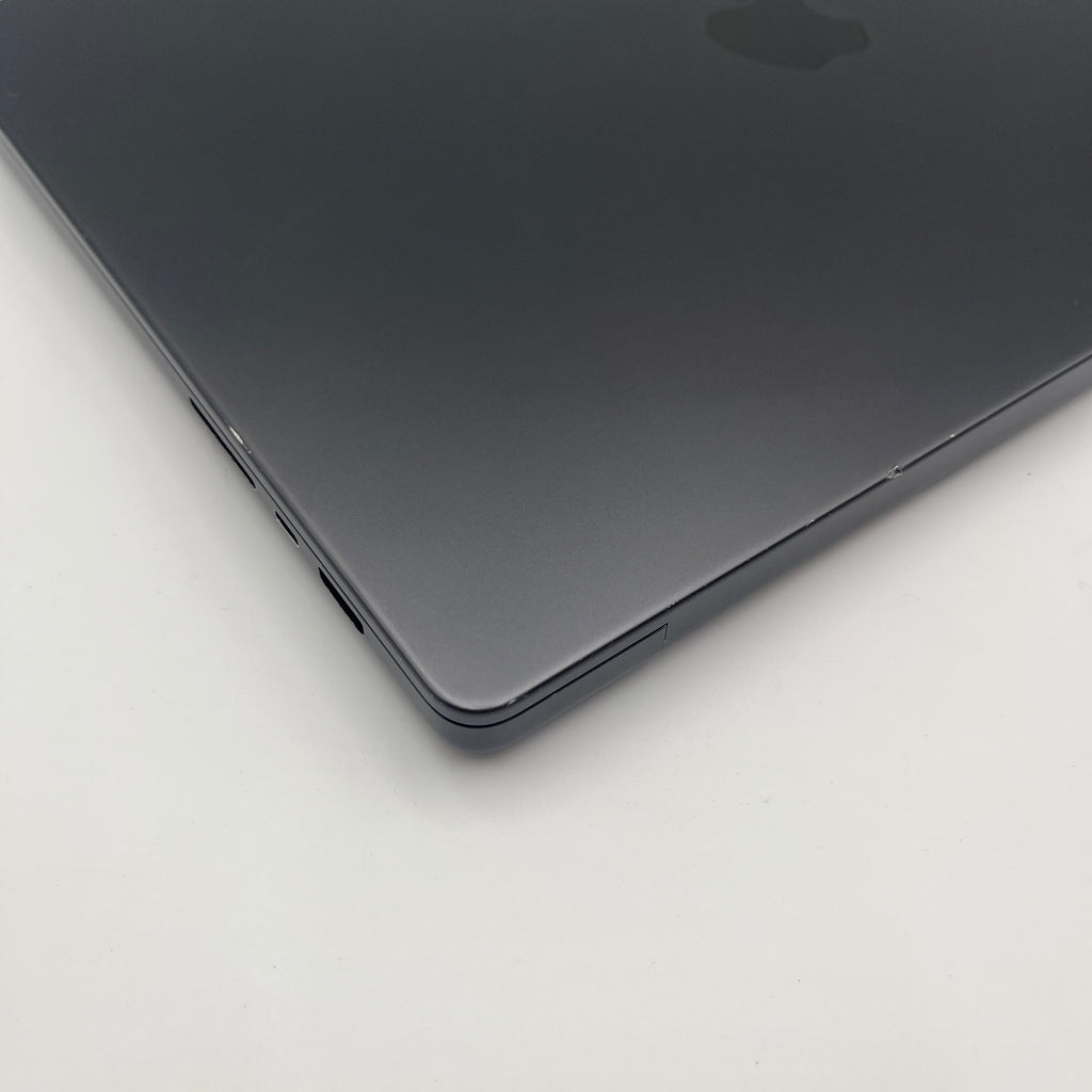Begagnad MacBook Pro 16" 2023 - M3 Max - 64GB - 4TB - Rymdsvart