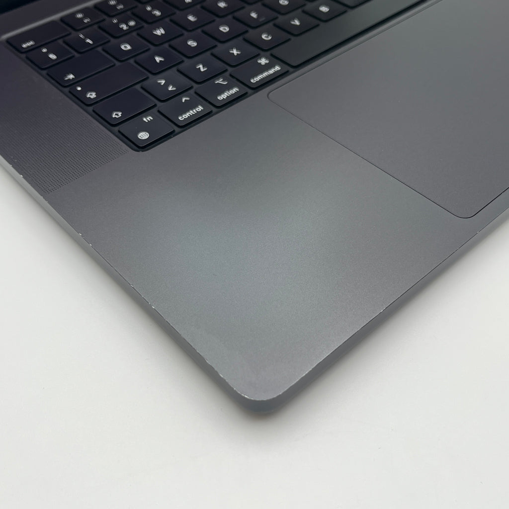 Begagnad MacBook Pro 16" 2024 - M4 Pro - 24GB - 512GB - Rymdsvart