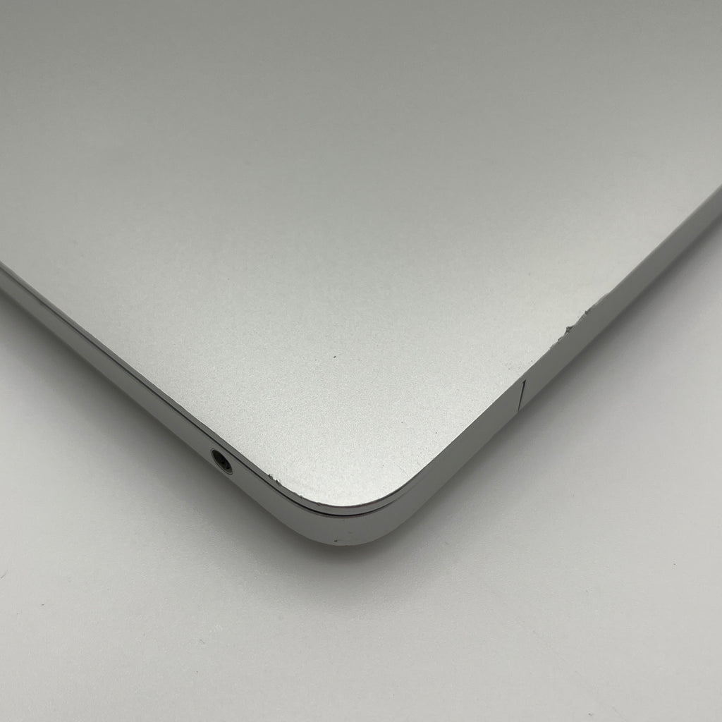 Begagnad MacBook Air 13" 2020 - M1 - 8GB - 256GB - Silver