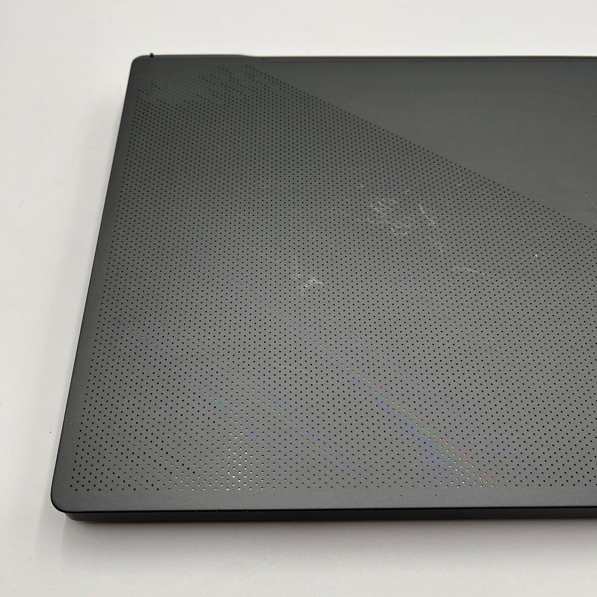 Begagnad ASUS ROG Zephyrus G16 16" – Core i9 13900H - 32GB - 1TB - GeForce RTX 4060