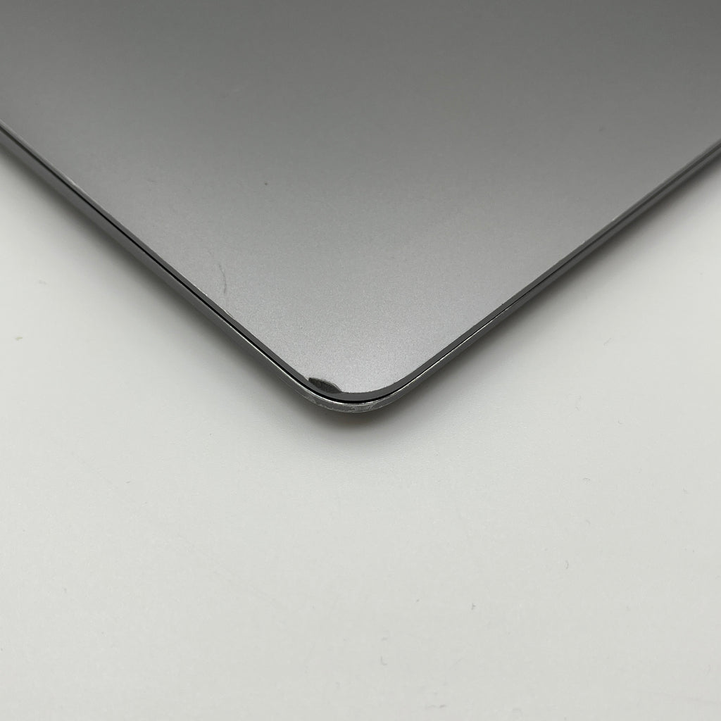 Begagnad MacBook Air 13" 2020 - M1 - 16GB - 256GB - Rymdgrå