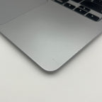 Begagnad MacBook Air 13" 2020 - M1 - 8GB - 256GB - Rymdgrå