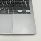Begagnad MacBook Air 13" 2020 - M1 - 8GB - 256GB - Rymdgrå