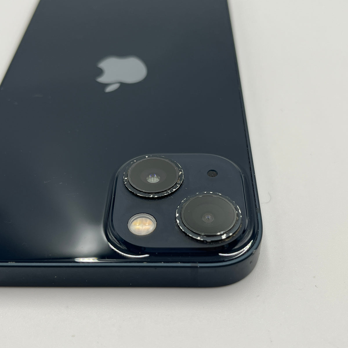 Begagnad iPhone 13 128GB - Midnatt