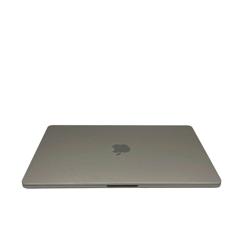 Begagnad MacBook Air 15" - M2 - 8GB - 256GB - Stjärnglans