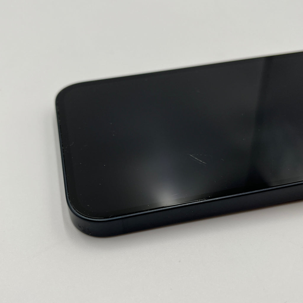 Begagnad iPhone 13 128GB - Midnatt