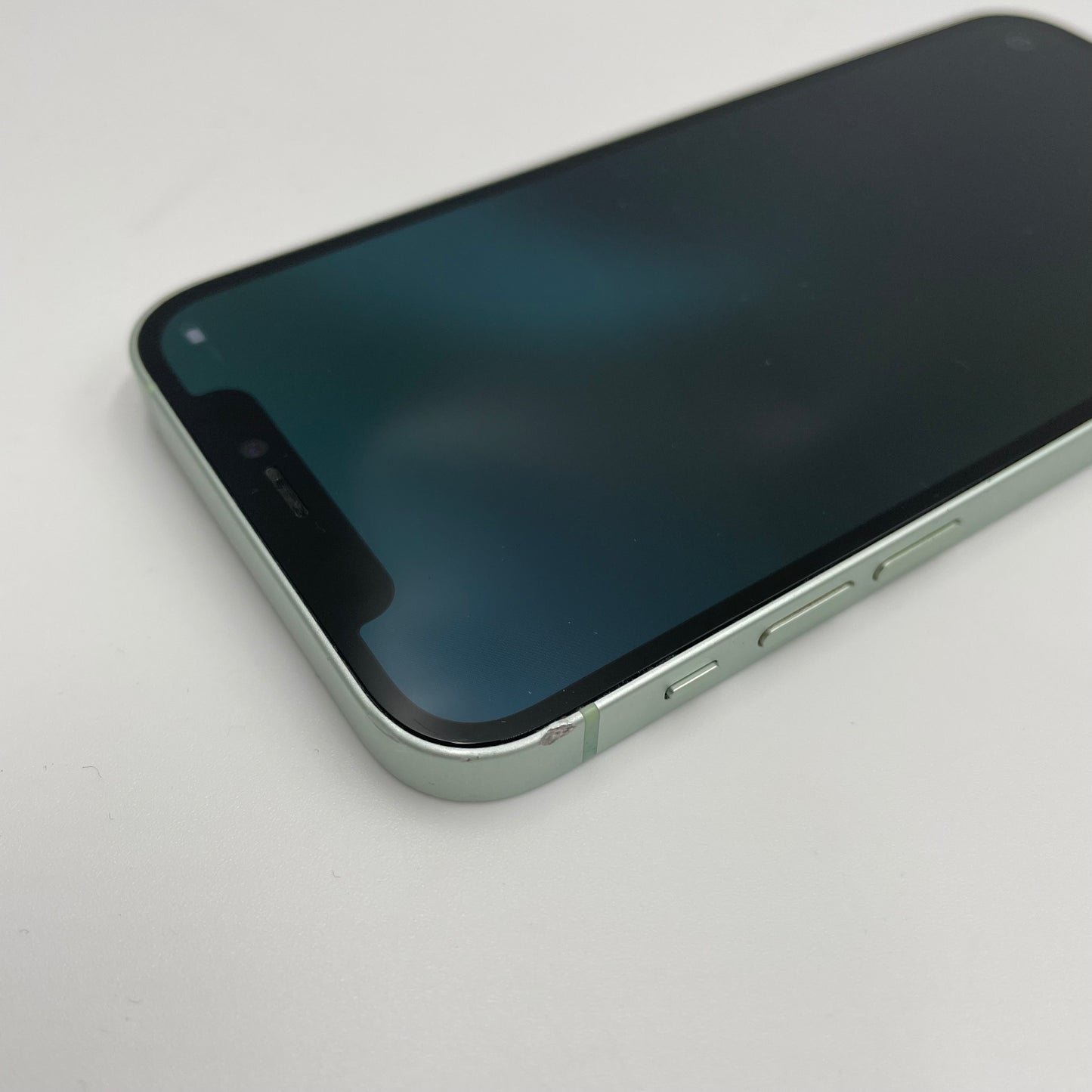 Begagnad iPhone 12 - 64GB - Grön