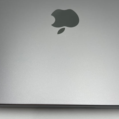 Begagnad MacBook Pro 14" 2021 - M1 Pro - Rymdgrå