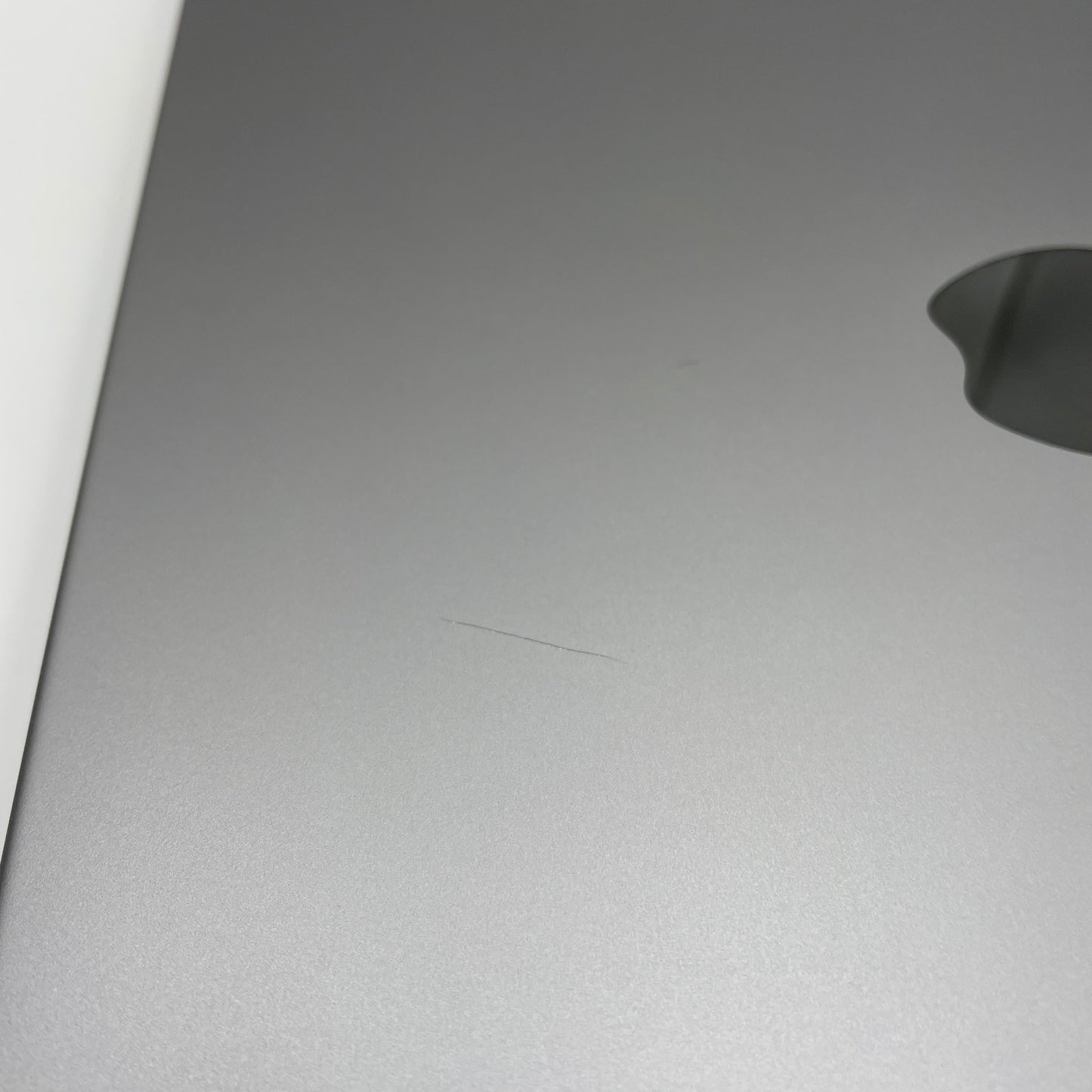 Begagnad MacBook Pro 16" 2021 - M1 Pro - Rymdgrå