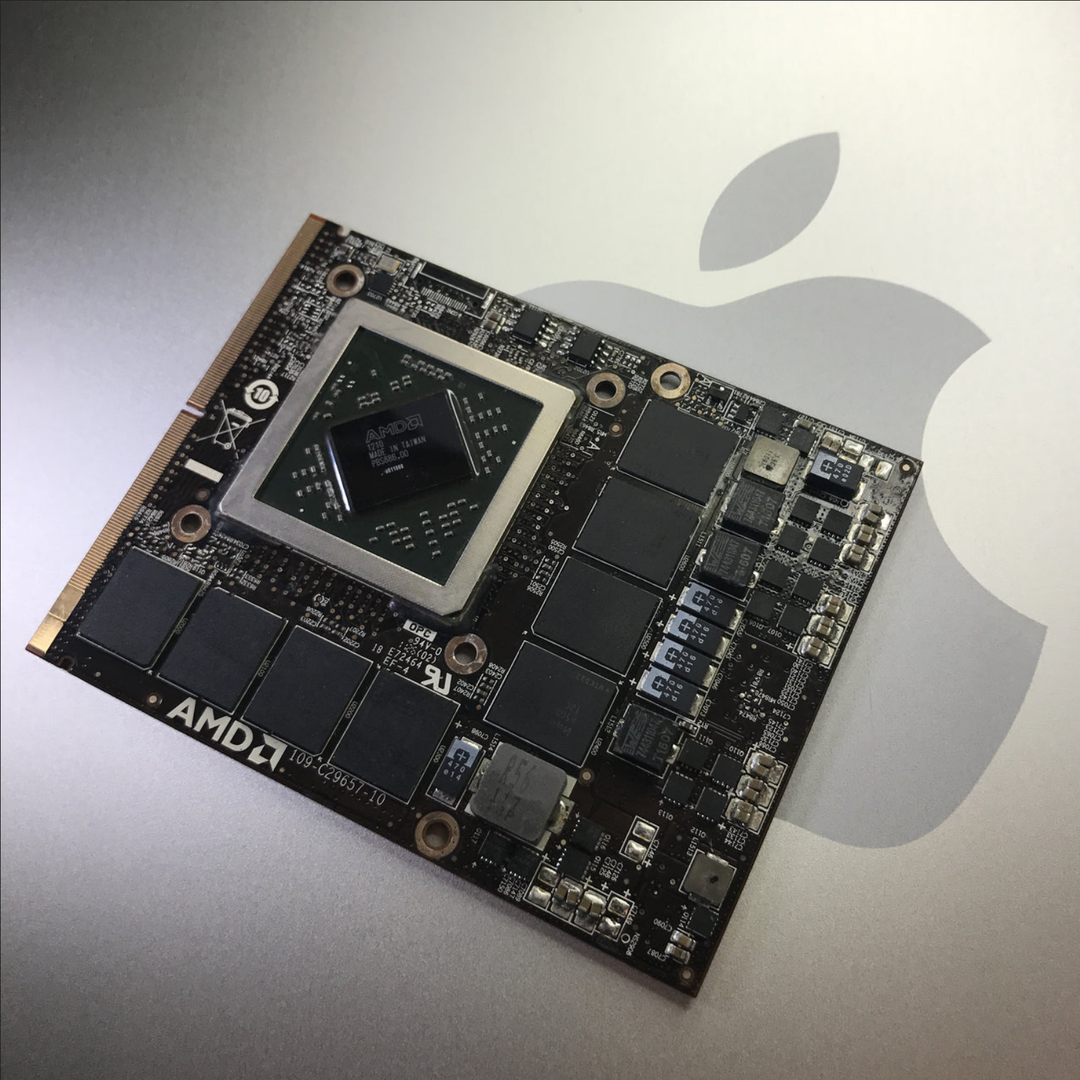 Byte av Grafikkort på iMac 27" 2009-2011